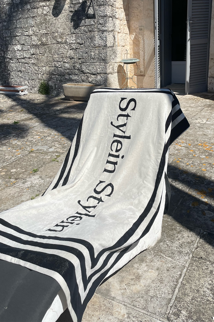 AZUR TOWEL BLACK OFF WHITE Stylein