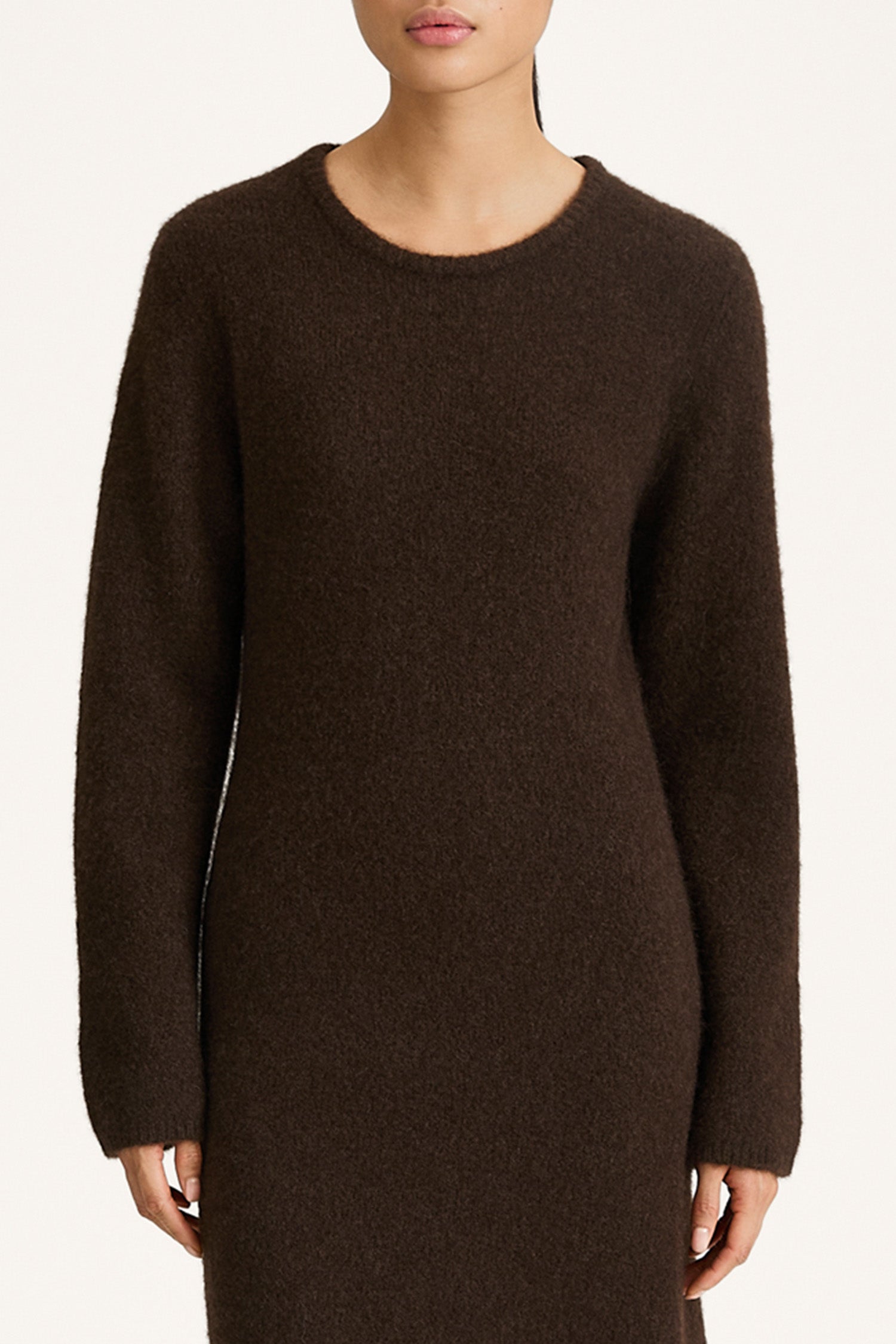 Alaina knitted long dress coffee stylein close up