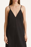 Babeline long transparent v-neck dress black stylein close up