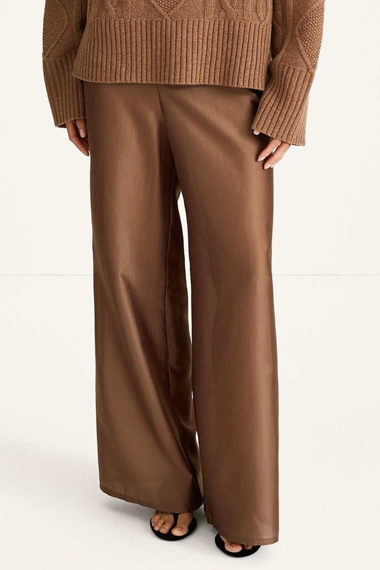 Beige transparent trousers Bitonto praline stylein close up