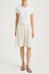 Bore shorts suit ivory stylein model front image