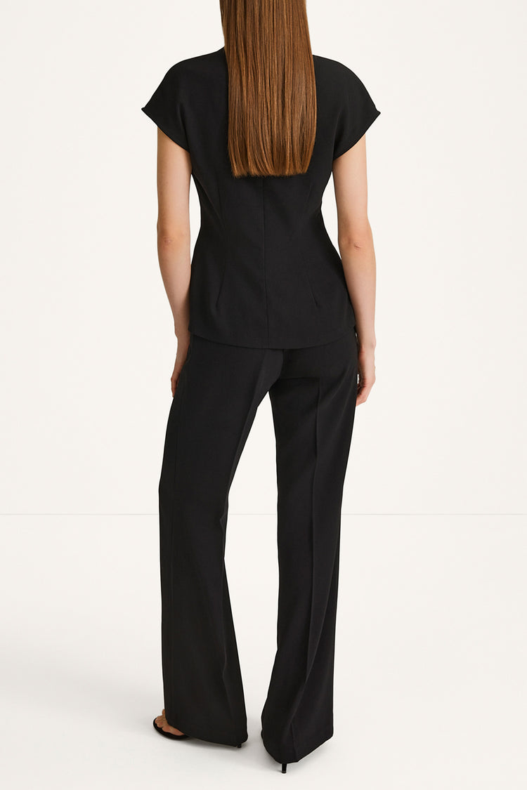 Borno short sleeve top black stylein model image back