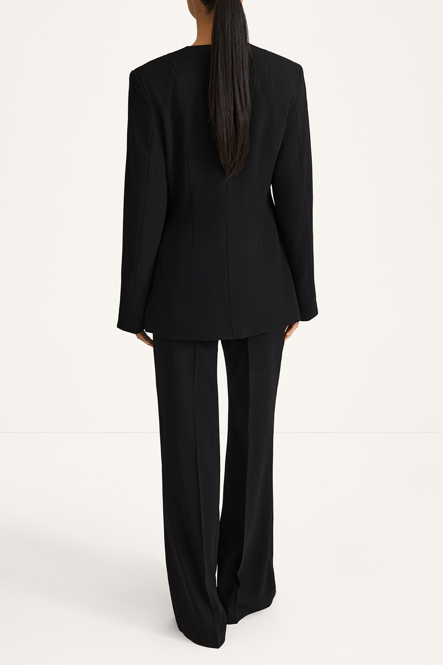 Bova black blazer stylein model image back