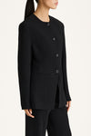 Bova black blazer stylein model image close
