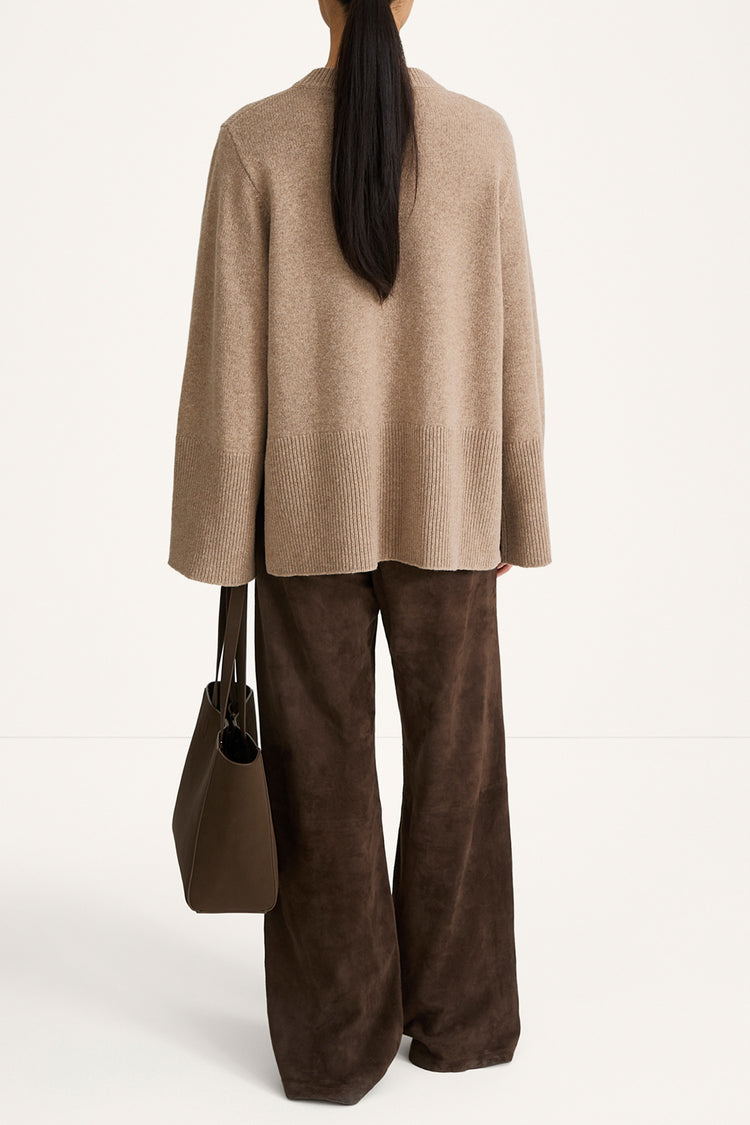Hala wool sweater oat stylein model image  back