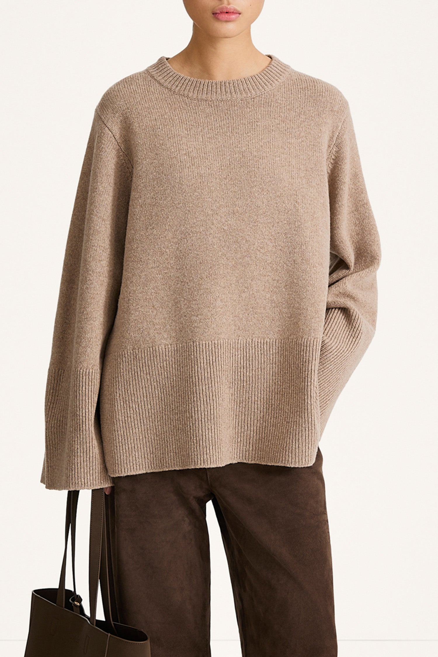 Hala wool sweater oat stylein model image  front close