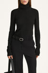 Helea polo sweater black stylein model image front close