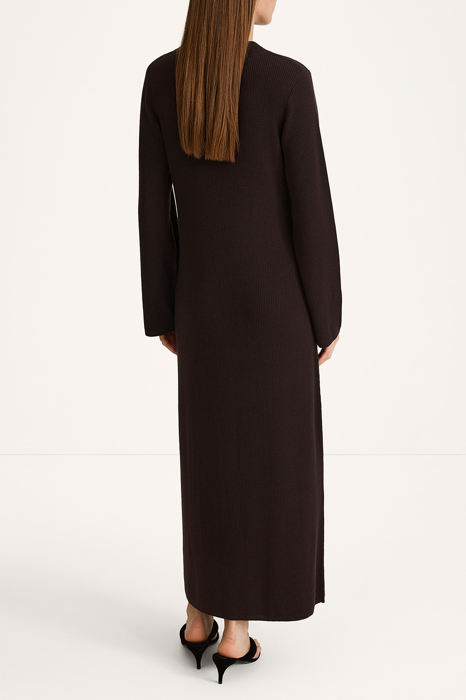 Hemera merino wool long maxi dress coffee stylein model image back