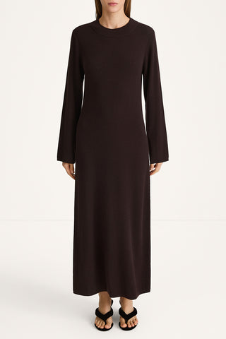 Hemera merino wool long maxi dress coffee stylein model image front