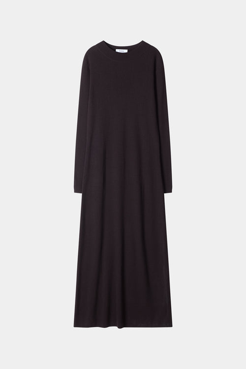 Hemera merino wool long maxi dress coffee stylein model image front