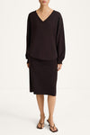 Heramira merino wool v-neck sweater coffee stylein model image front