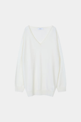 Heramira merino wool v-neck sweater cream stylein packshot
