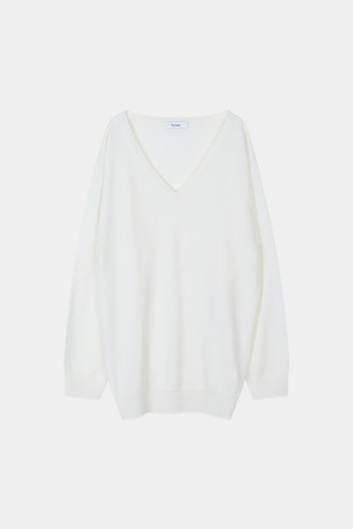 Heramira merino wool v-neck sweater cream stylein packshot