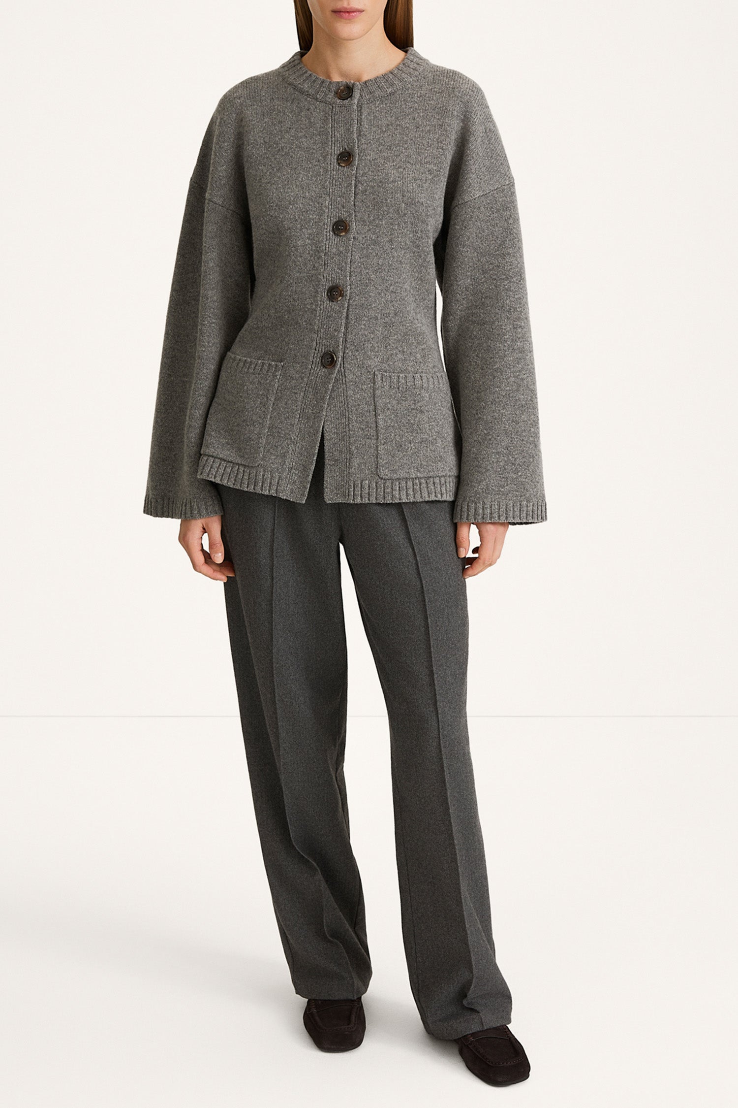 wool cardigan tailored waist Houlia cardigan grey stylein front