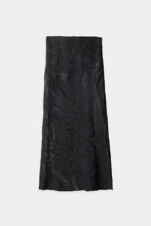 Inga skirt light maxi crushed plisse bias cut shiny black stylein packshot