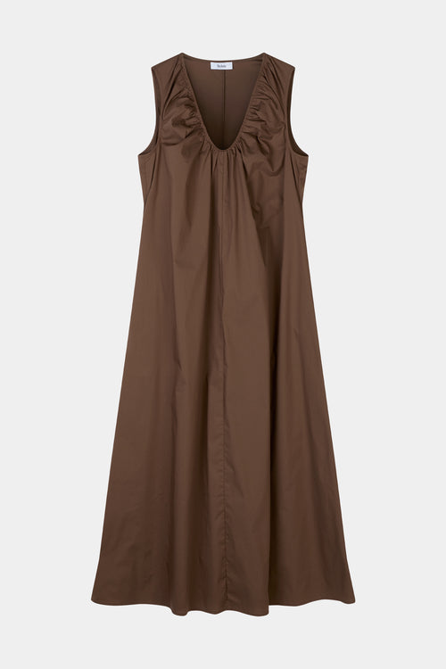 Jaisie long dress coffee stylein model image  front