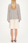 Janelle top oversized t-shirt long sleeve brown white stripe collar stylein model image back