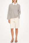 Janelle top oversized t-shirt long sleeve brown white stripe collar stylein model image front