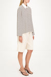 Janelle top oversized t-shirt long sleeve brown white stripe collar stylein model image side