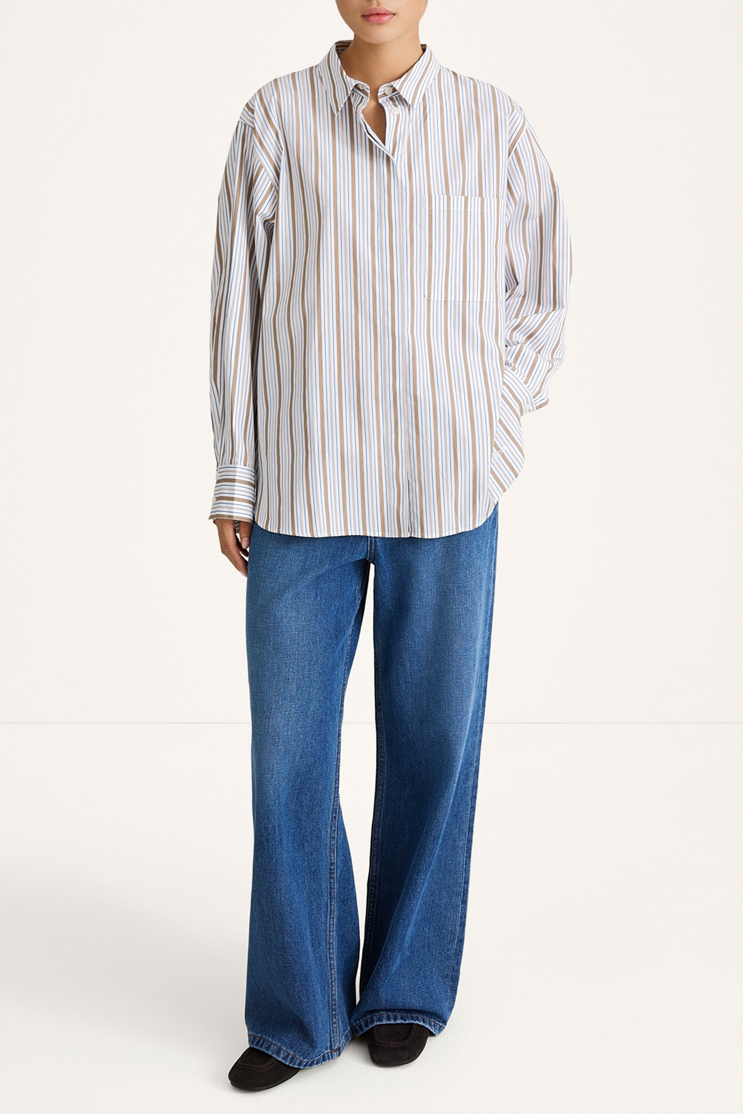 Jansell shirt taupe stripe stylein model image front 