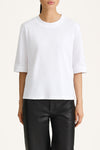 white oversized t-shirt stylein jemmy close up