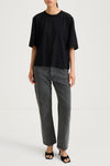 Joyce t-shirt oversized boxy black stylein model image front