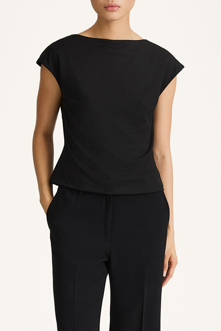 Jodyn sleeveless top black stylein model image front close