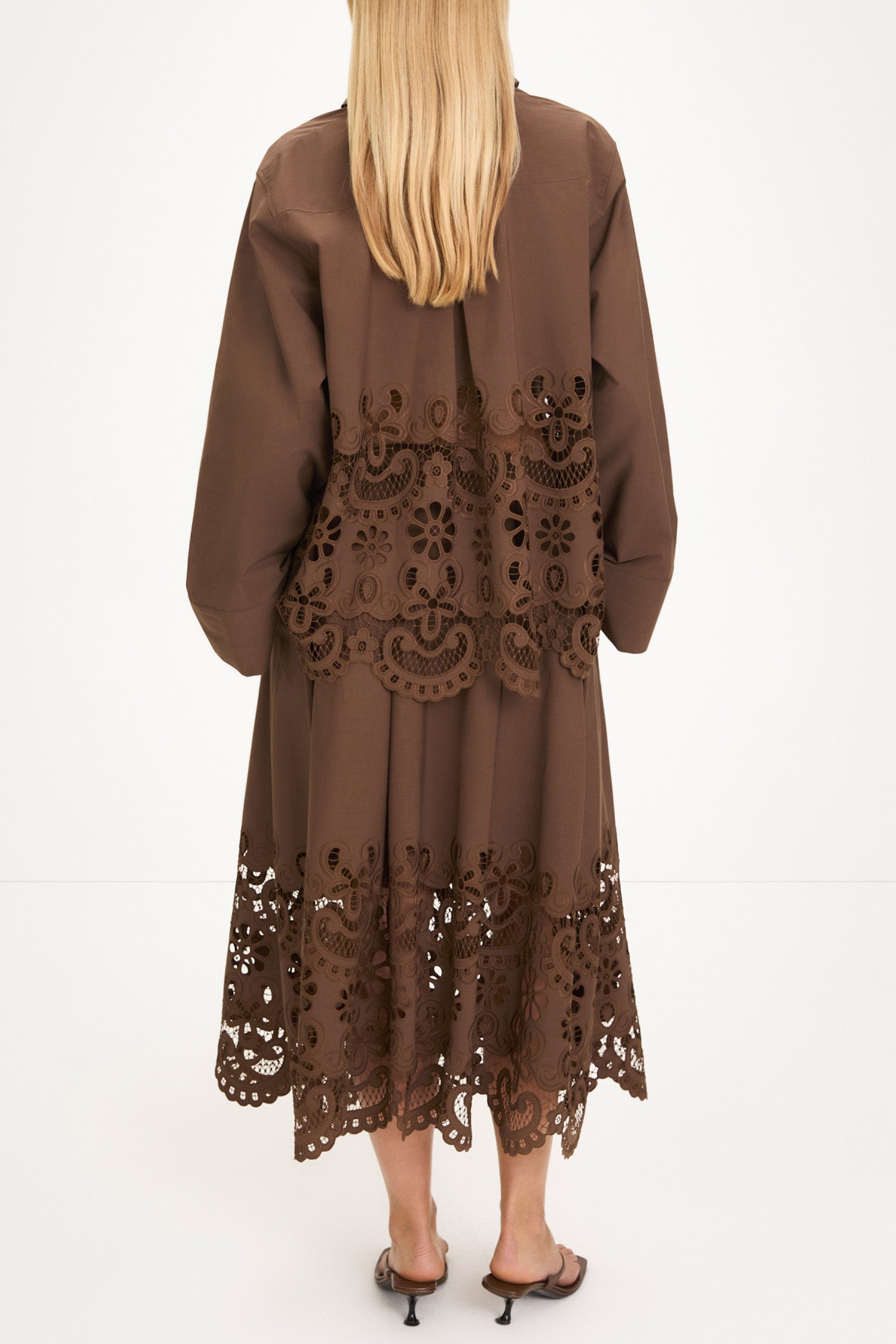Jorah long skirt broderie anglaise coffee brown stylein model image back
