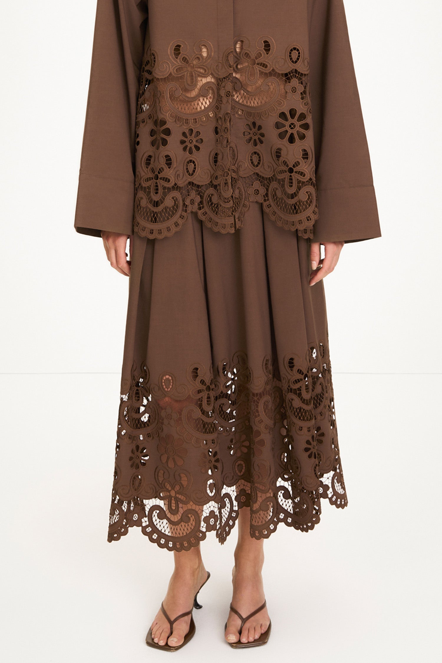 Jorah long skirt broderie anglaise coffee brown stylein model image front close