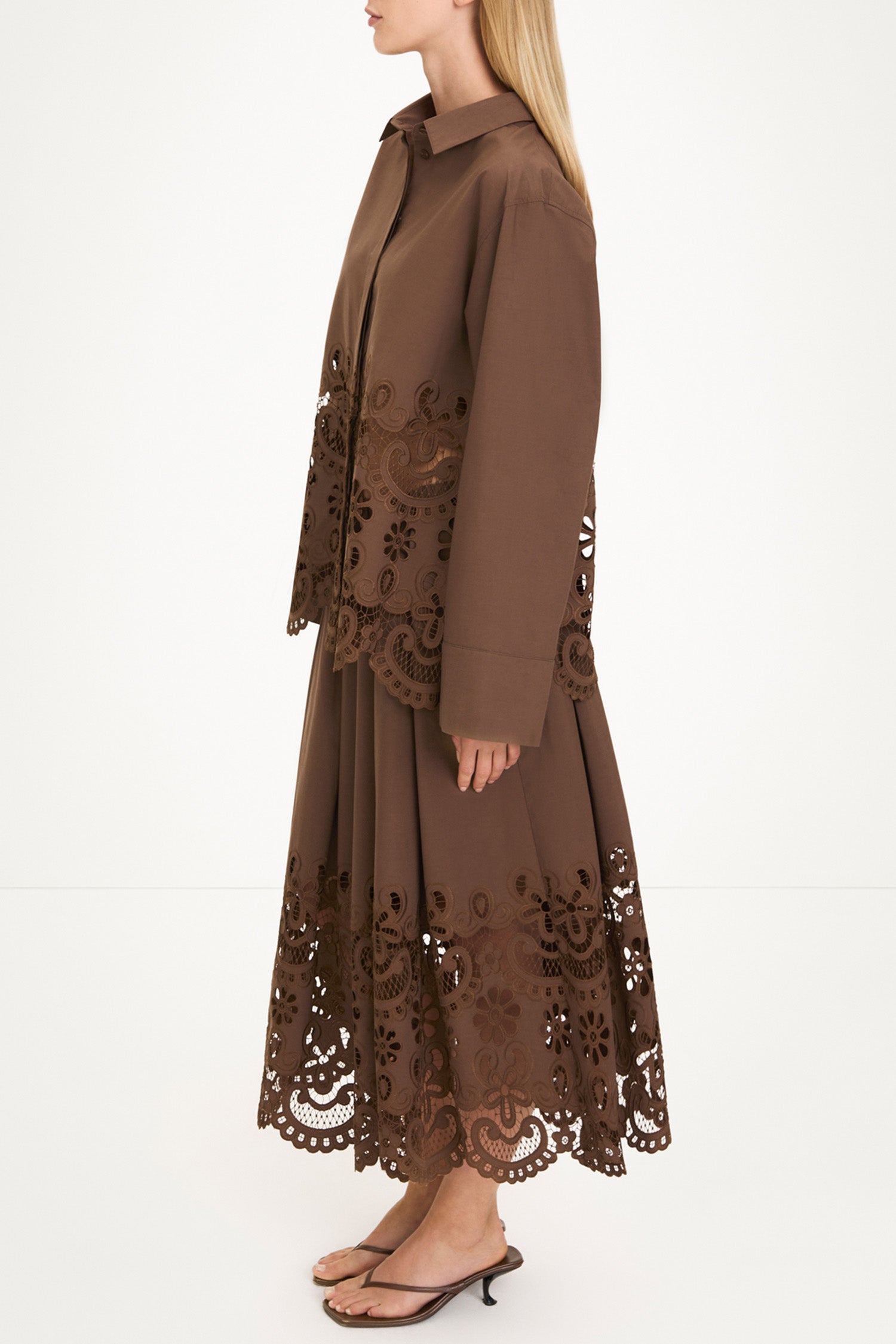 Jorah long skirt broderie anglaise coffee brown stylein model image side