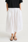 Jorina midi cotton skirt white stylein model image front close