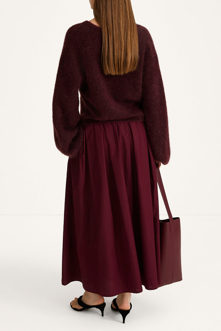 Jorina trench maxi skirt bordeaux stylein model image back