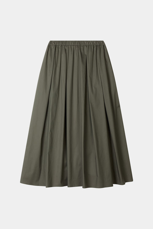 a-lined midi skirt in green stylein model image