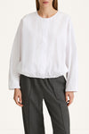 Jotorio blouse white stylein close up