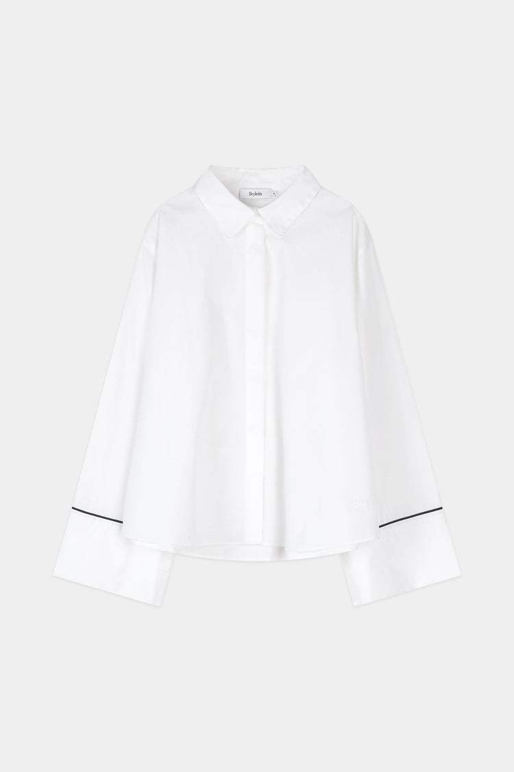 White wide sleeve shirt stylein jovanna front packshot