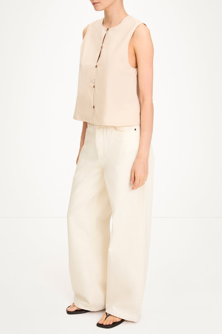 Joya Blouse sleeveless oyster beige stylein model image side