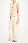 Joya Blouse sleeveless oyster beige stylein model image side