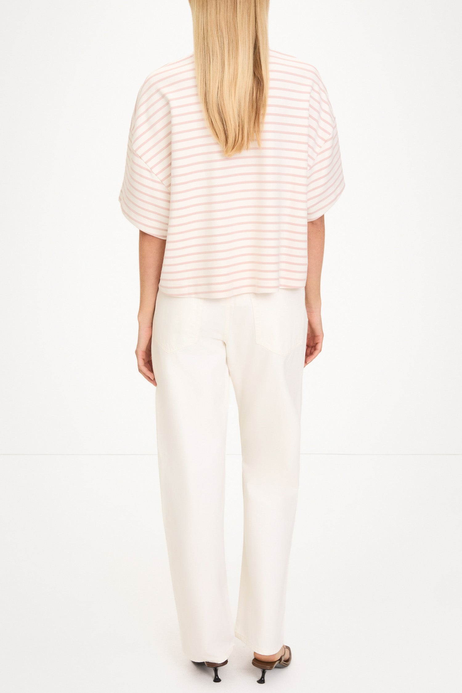 Juniper top boxy t-shirt pink stripe stylein model image back