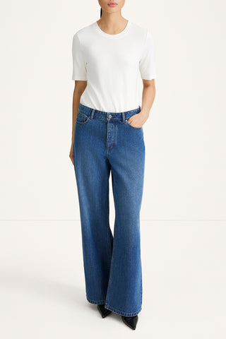 Kayne wide denim trousers steel blue stylein model image front