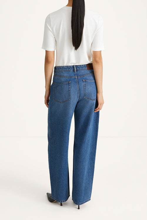 Keanu denim steal blue stylein back modell image