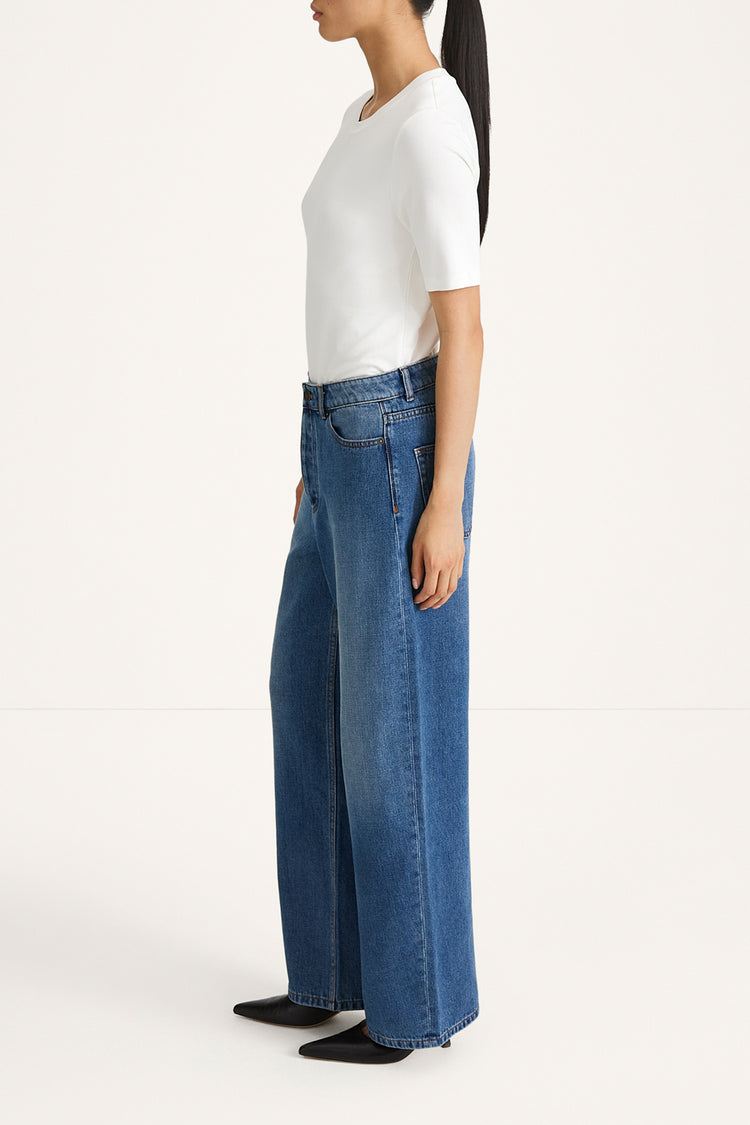 Keanu denim steal blue stylein side modell image