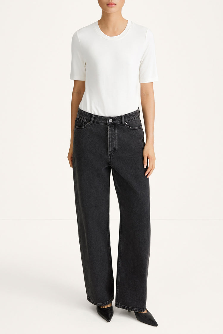 Keanu denim trousers barrel washed out black model image front
