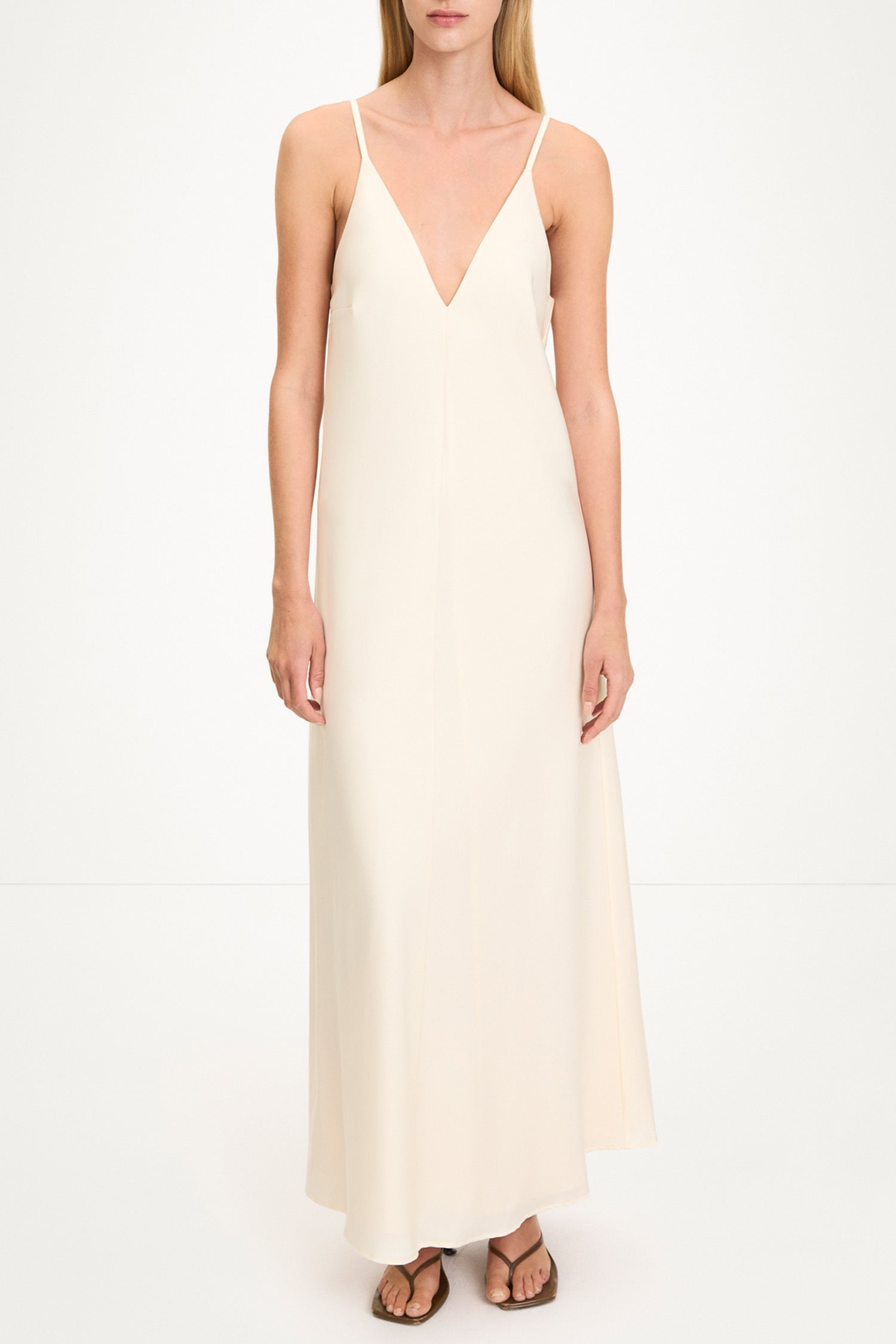 Macena v-neck maxi long dress ivory stylein model image front