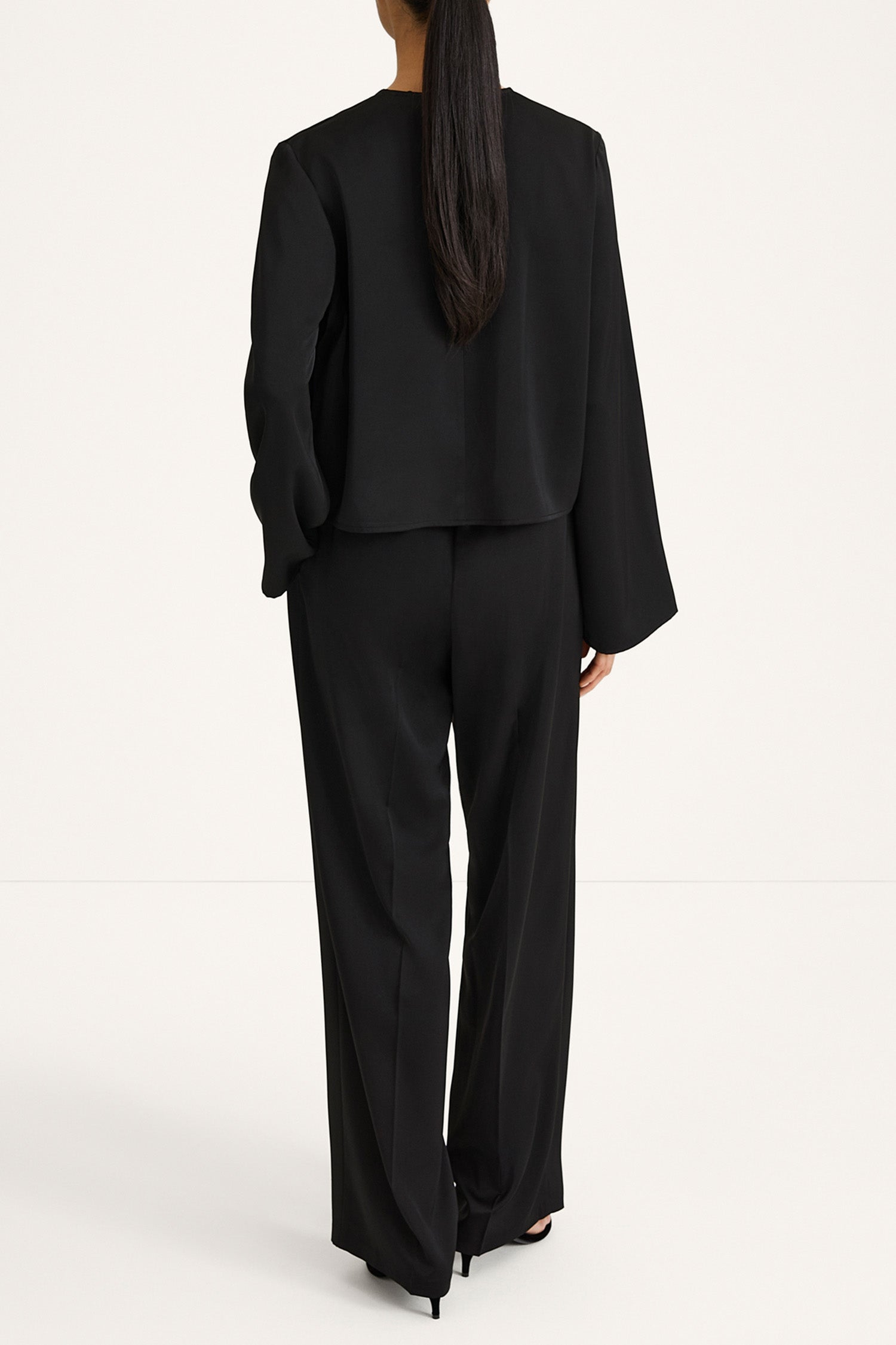 Maggie black trousers black stylein back