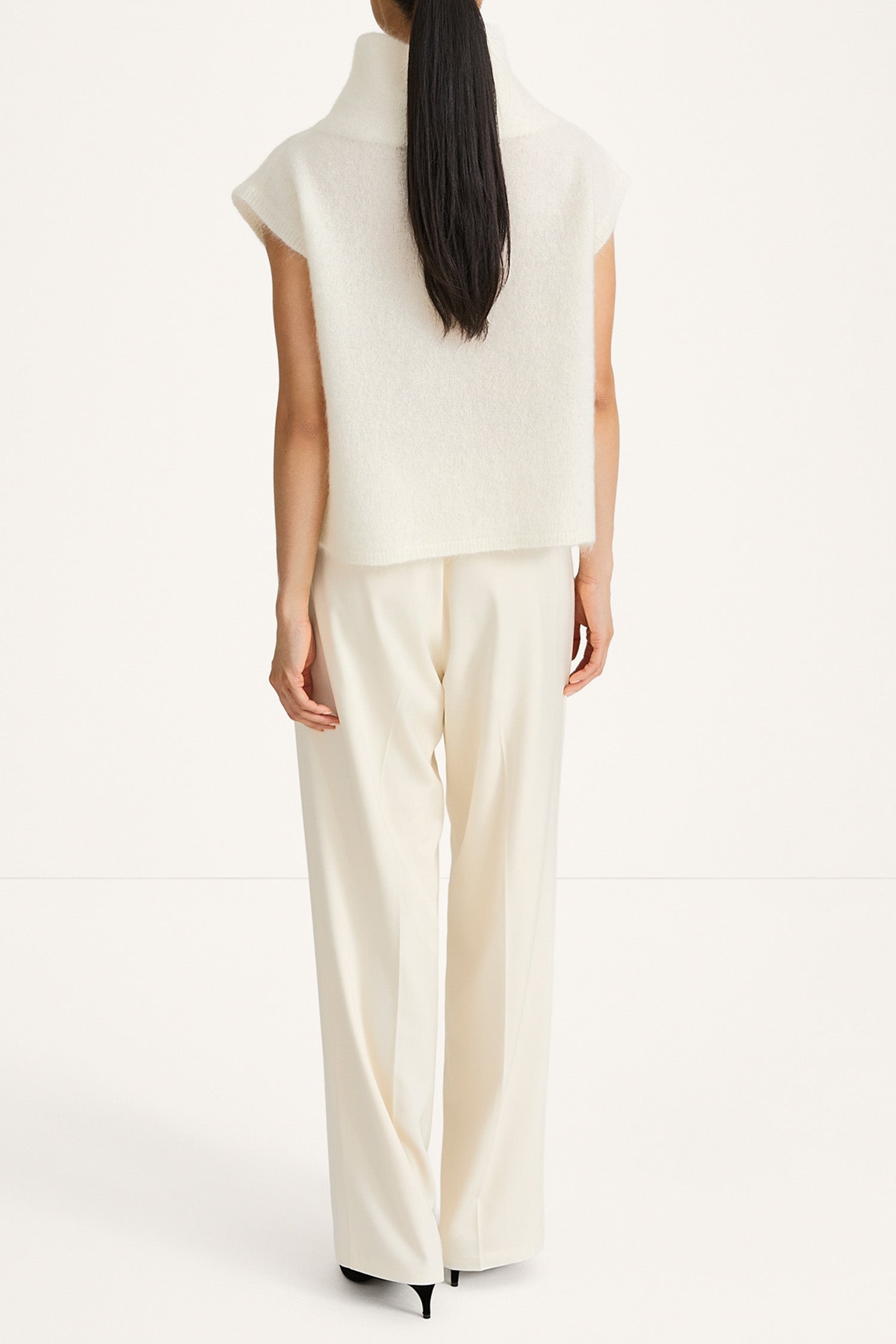 Maggie trousers ivory stylein back