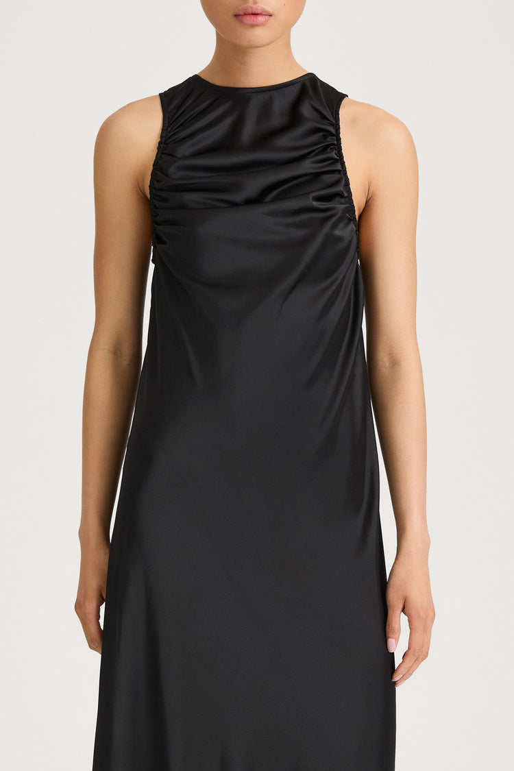 Mairie maxi long satin dress black stylein model image front close