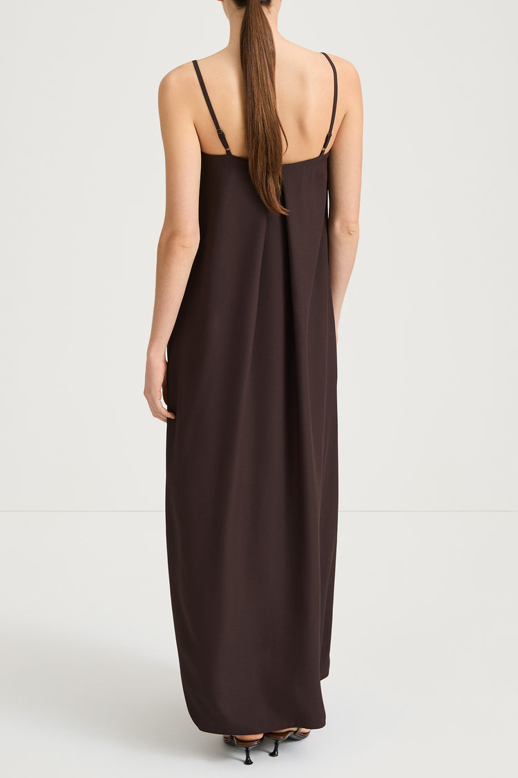 Majla Maxi long dress coffee stylein model image back