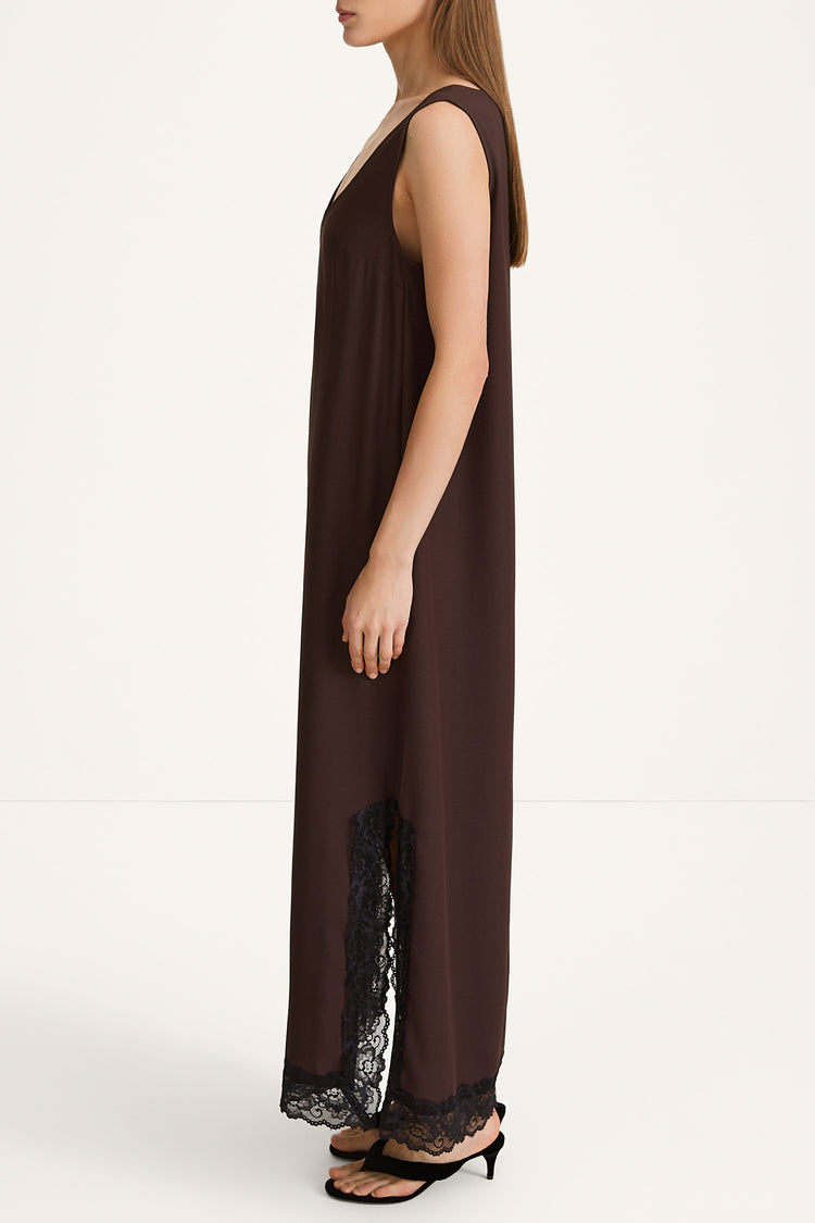 Malea long sleeveless dress lace details coffee brown stylein model image side