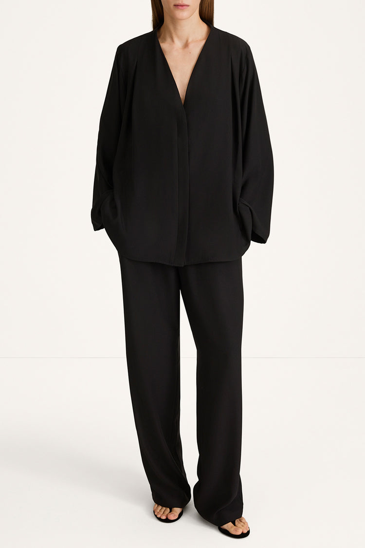 Marby blouse black Stylein model image front