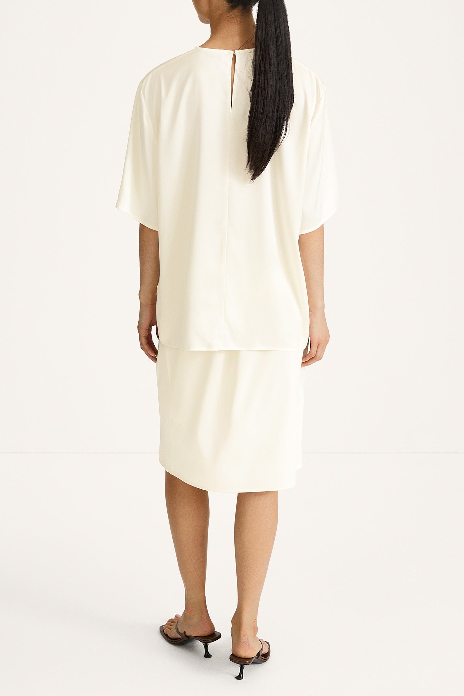Martano oversized satin t-shirt top ivory stylein model image back